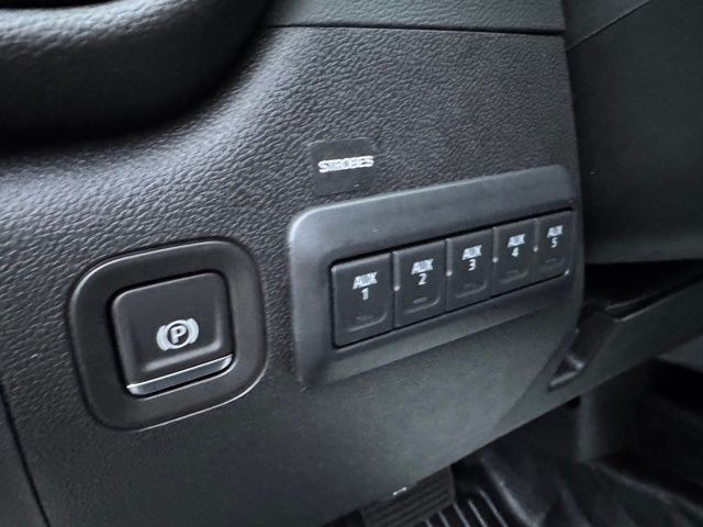 2024 Chevrolet Silverado 2500HD Work Truck photo