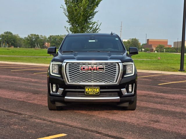 2022 GMC Yukon XL 4WD Denali