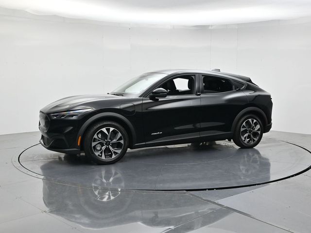 New 2026 Black Ford Select image 3
