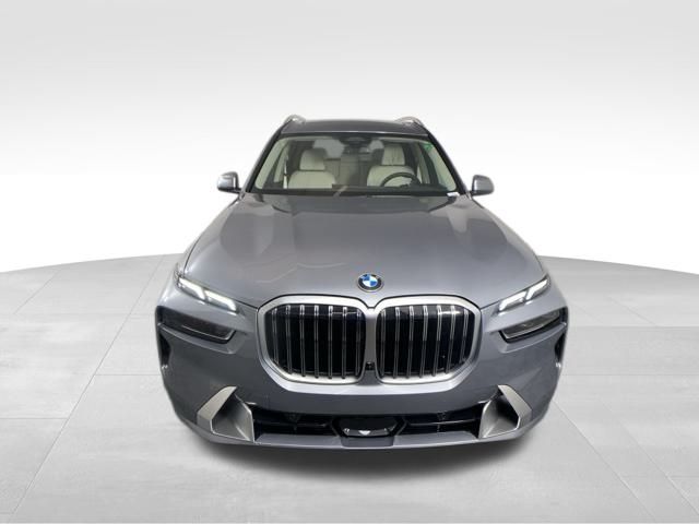 2025 BMW X7 xDrive40i 9