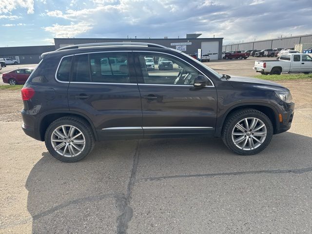2016 Gray Volkswagen Tiguan SE AWD SUV