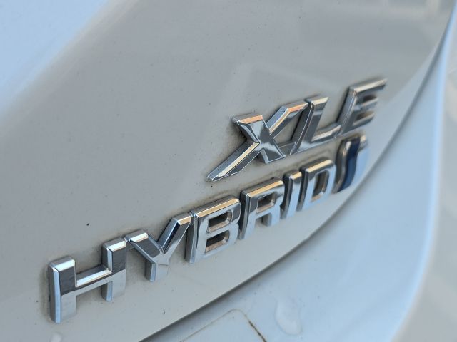2022 Toyota Camry Hybrid XLE:44994B