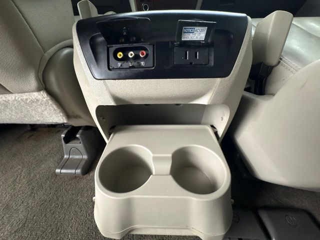 2012 Toyota Sienna XLE