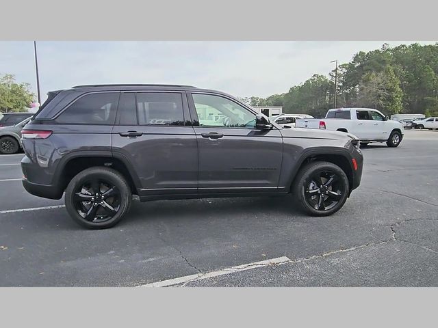2026 Jeep Grand Cherokee Limited 4x2