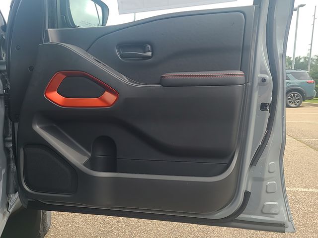 New 2026 Nissan Frontier Truck
