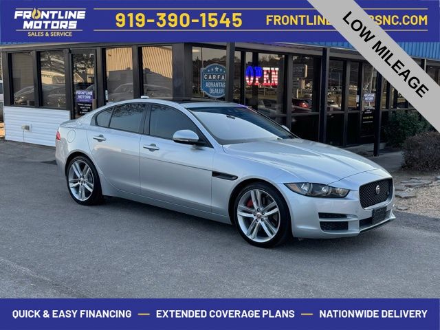 Gallum Silver 2017 Jaguar XE 35t Prestige RWD Sedan Rear-Wheel Drive 8-Speed Automatic