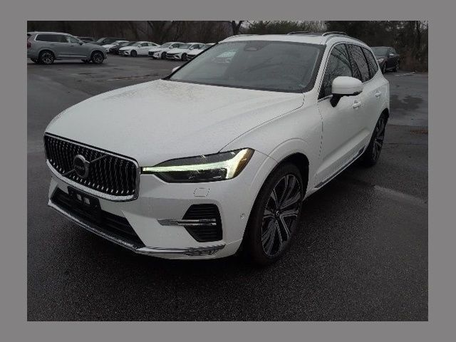 2023 Volvo XC60 B5 Ultimate Bright Theme AWD
