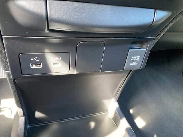 Used 2025 Honda Odyssey Van