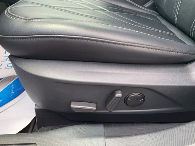 2021 Ford Mustang Mach-E Select photo