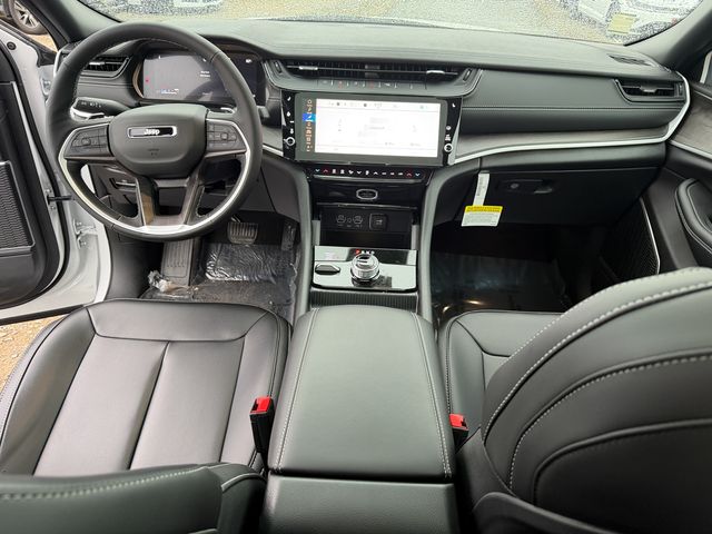 new 2026 Jeep Grand Cherokee car, priced at $48,505