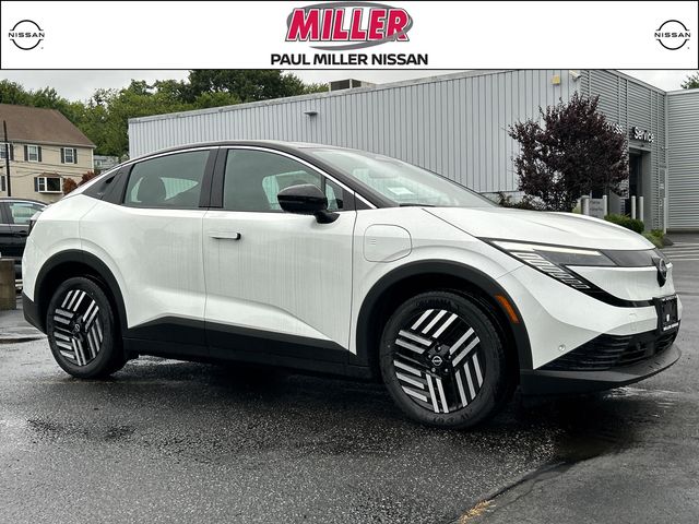 Everest White Pearl/Black 2026 Nissan LEAF SUV / Crossover Front-Wheel Drive Automatic