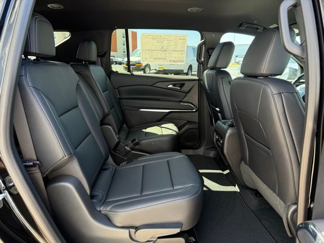 new 2026 Chevrolet Traverse car, priced at $45,020