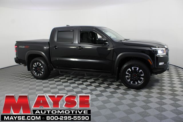 Super Black 2024 Nissan Frontier PRO-4X Crew Cab 4WD Pickup Truck Four-Wheel Drive 9-Speed Automatic Overdrive