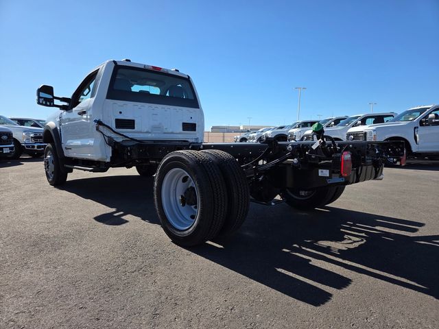 New 2026 Ford Super Duty F-450 Chassis Regular Cab (DRW) 169" Wheelbase XL