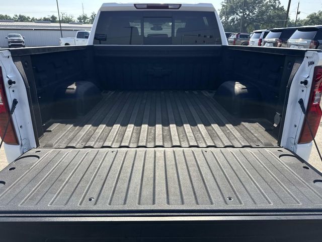 2023 Chevrolet Silverado 1500 LT - 9