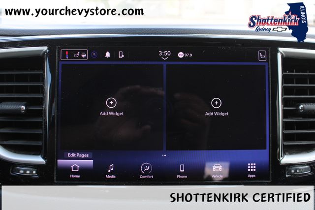 Used 2022 Chrysler Pacifica Van
