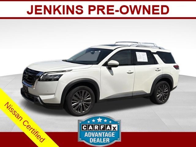 2023 Nissan Pathfinder SL