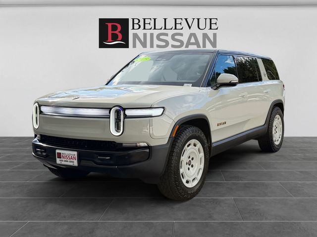 2025 Rivian R1S Adventure