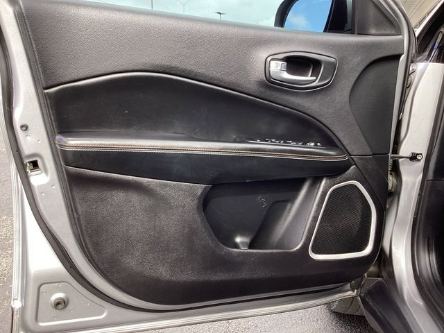 Used Car 2018 Jeep Compass  Latitude For Sale Under $15,000 In San Antonio, Texas