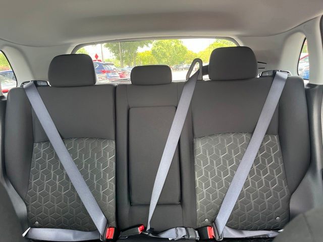 MitsubishiOutlander Sport24