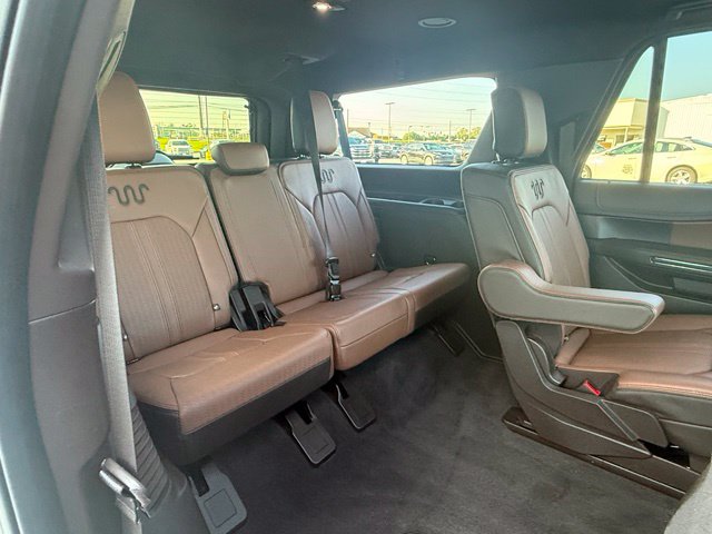 2023 Ford Expedition Max King Ranch:B02536