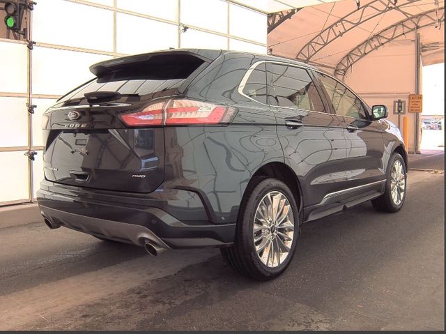 2024 Ford Edge Titanium 8