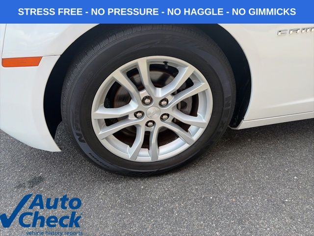 View vehicle photo 5