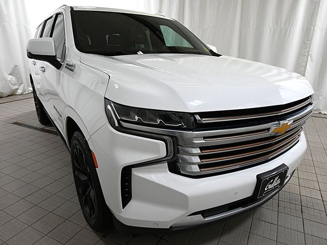 Used 2023 White Chevrolet High Country image 16