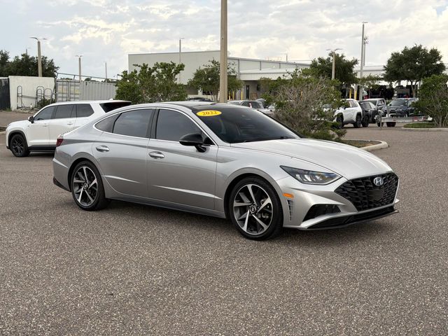 Hampton Gray 2022 Hyundai Sonata Sedan Front-Wheel Drive 8-Speed Automatic