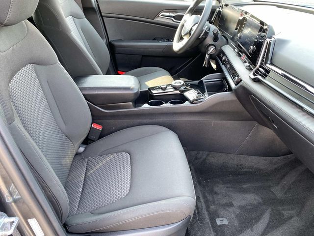 Used 2023 Kia Sportage Hybrid SUV