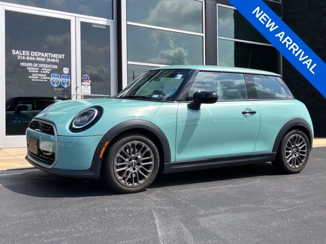 Ocean Wave Green Metallic 2025 MINI Cooper Hatchback Front-Wheel Drive 7-Speed Automatic