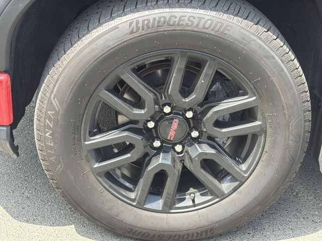 Used 2022 Red GMC Elevation image 16