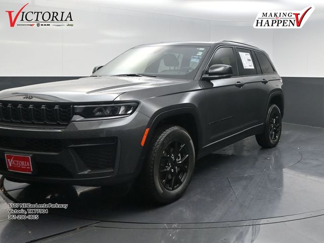 2026 Jeep Grand Cherokee Altitude - 0