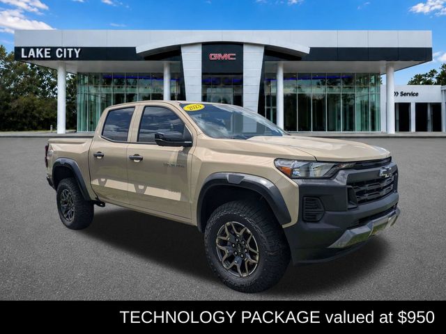 Sand Dune Metallic 2023 Chevrolet Colorado Pickup Truck Four-Wheel Drive 8-Speed Automatic