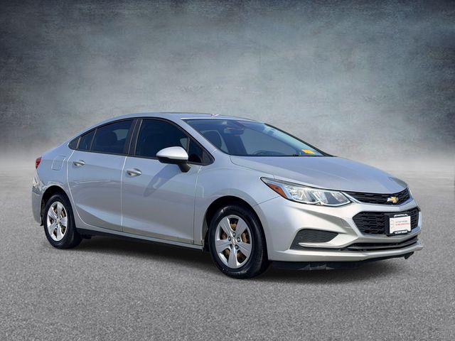 Silver Ice Metallic 2017 Chevrolet Cruze Sedan Front-Wheel Drive 6-Speed Automatic