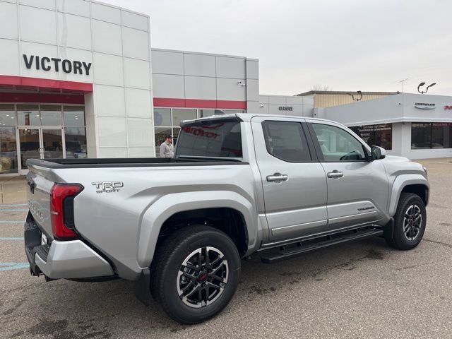 2025 Toyota Tacoma TRD Sport Double Cab photo 4