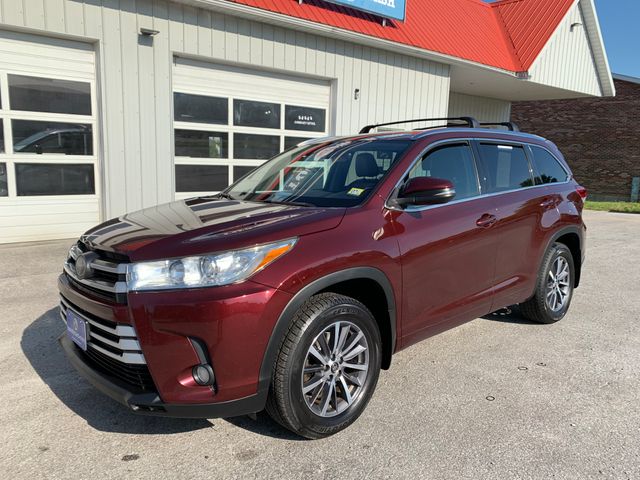 Used 2017 Toyota Highlander SUV