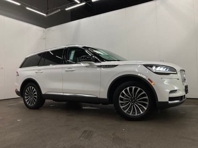 2023 Lincoln Aviator Standard