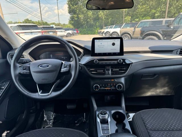 Used 2024 White Ford Active image 17