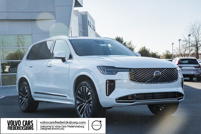 2026 Volvo XC90 B6 Plus 7-Seater