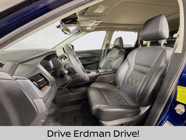 Used 2024 Nissan Rogue SUV