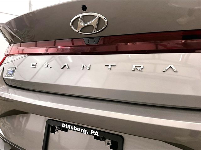 2021 Hyundai Elantra SEL Silver at Phil Fitts Ford