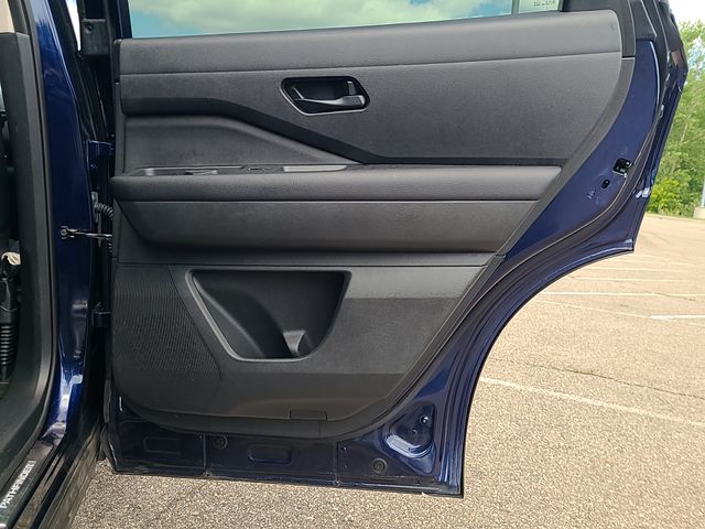 Used 2023 Nissan Pathfinder SUV