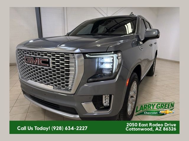  2022 GMC Yukon Denali 4WD   