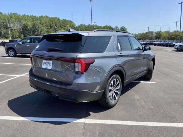 2025 Ford Explorer ST-Line 3