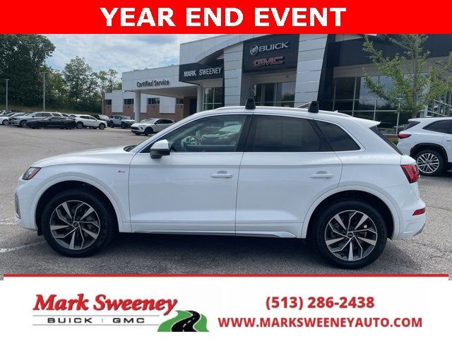 Glacier White Metallic 2023 Audi Q5 quattro Premium Plus S Line 45 TFSI SUV / Crossover All-Wheel Drive 7-Speed Automatic