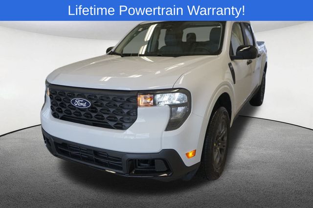  2025 Ford Maverick XLT SuperCrew AWD   