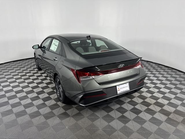 New 2025 Hyundai Elantra For Sale in Indianapolis, IN