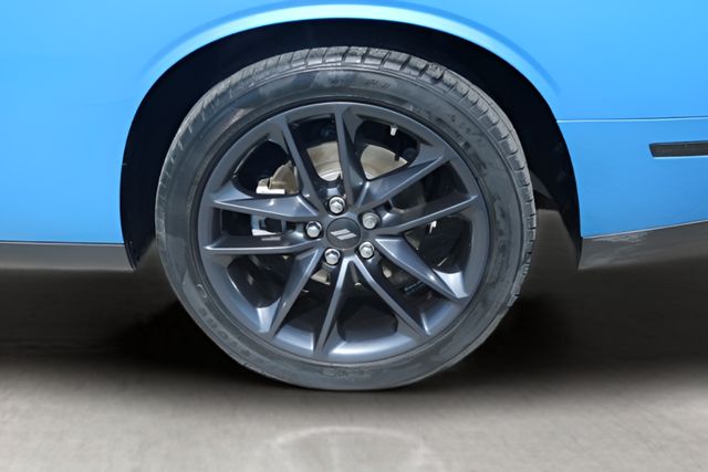 Used Car 2023 Dodge Challenger  Sxt For Sale Under $30,000 In Austin, Texas