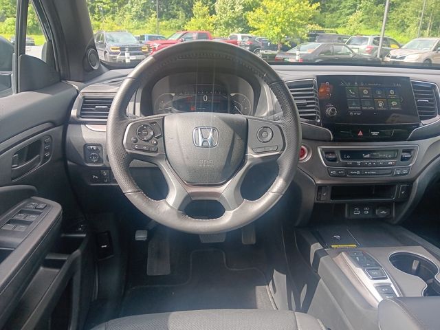 Used 2025 Honda Passport SUV
